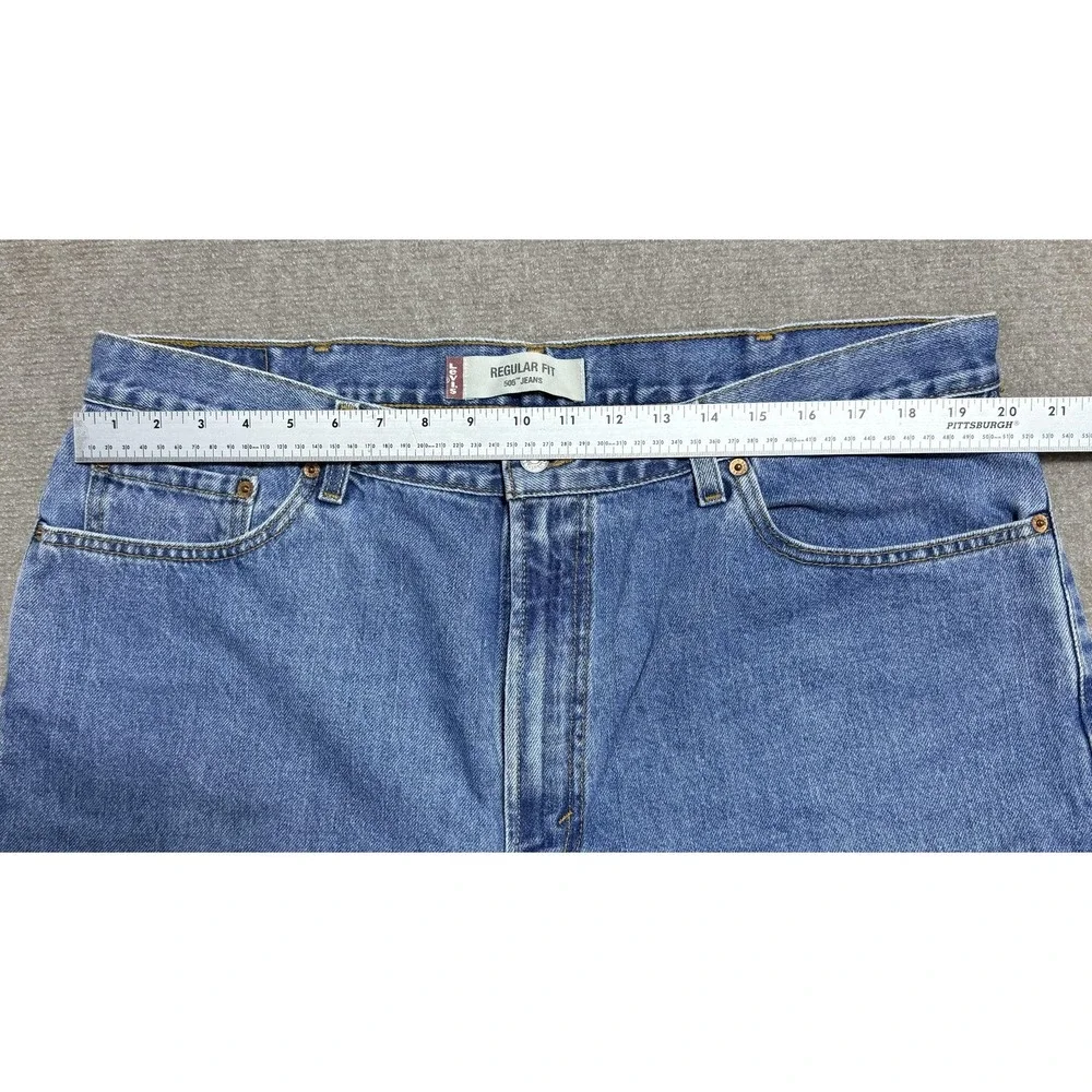Levis levis 505